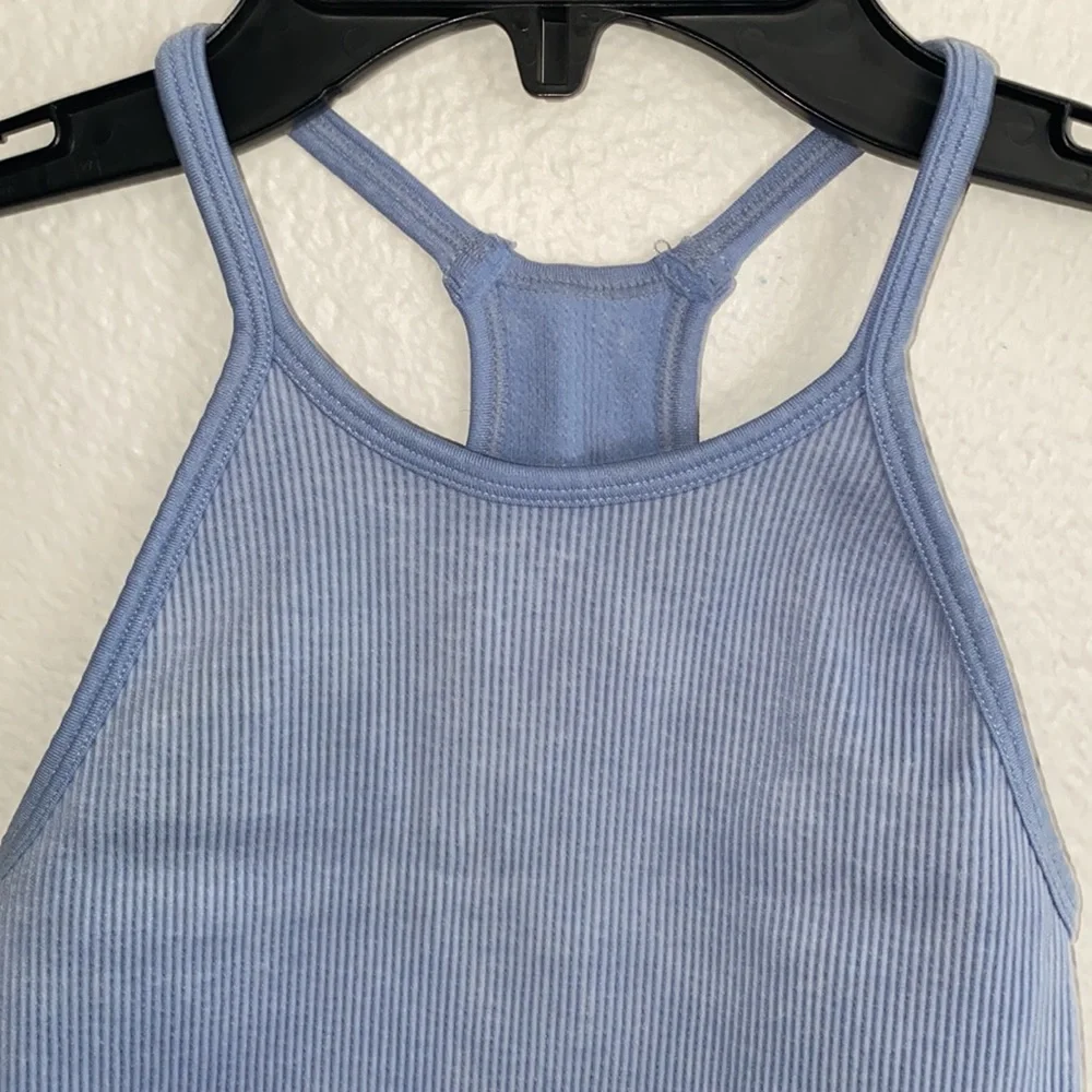 Blue crop top - Picture 3 of 6